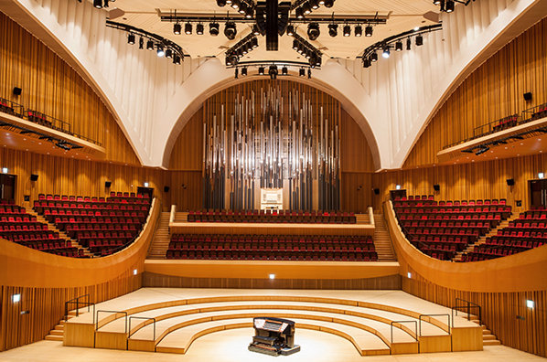 공연장 전체 이미지